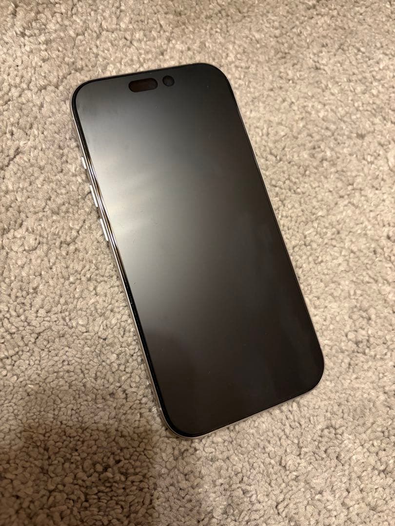 美品 Apple iPhone 16Pro ホワイト 本体