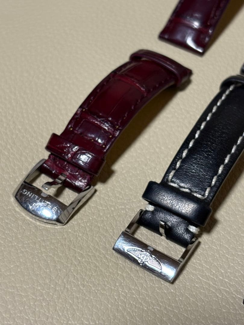 BREITLING NAVITIMER AUTOMATIC 35 新品ベルト付き