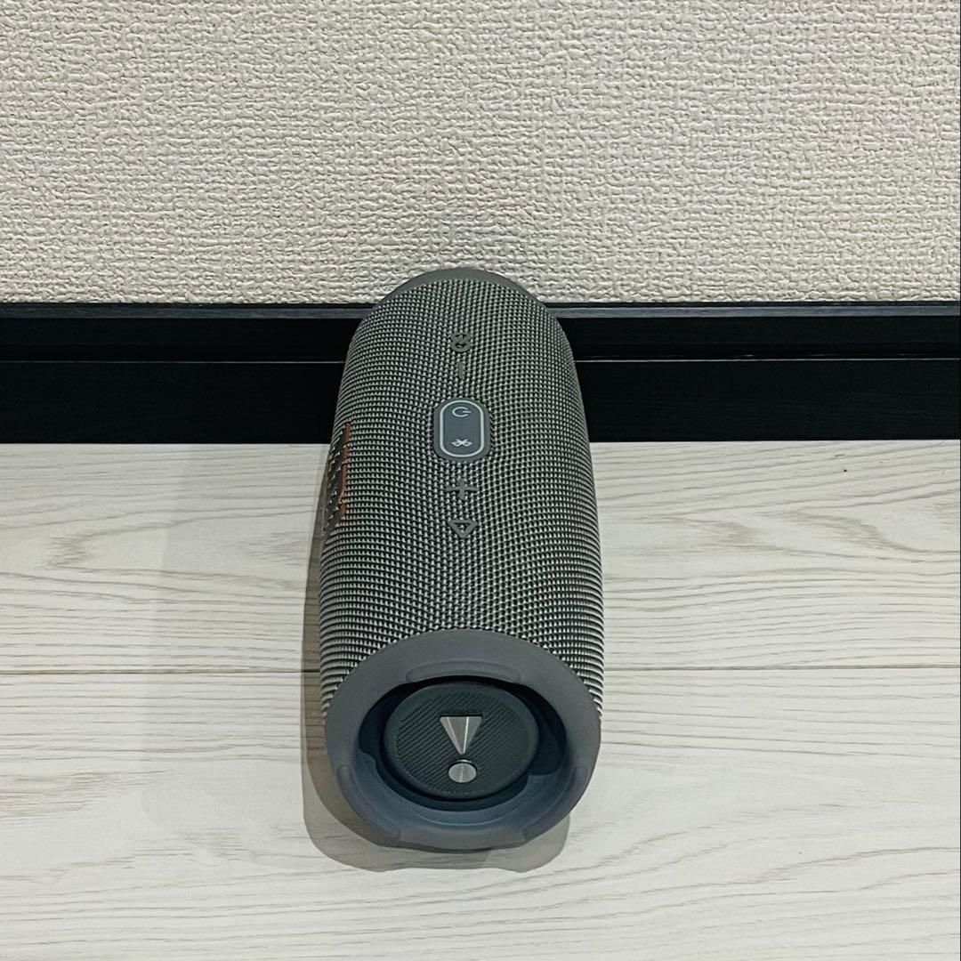 JBL ワイヤレススピーカー グレー