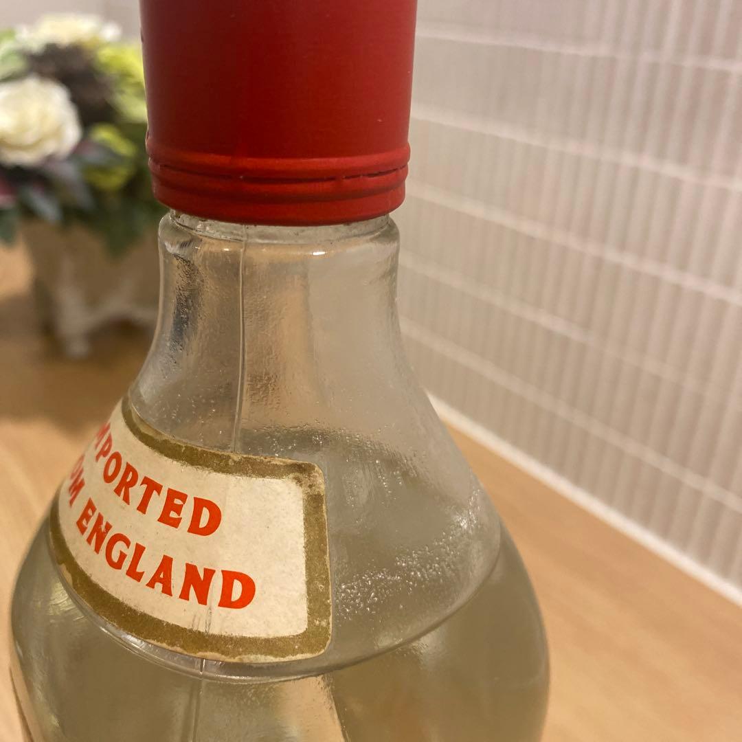 ジン　ビーフィーター　　旧旧ラベル　47度　古酒　ビンテージ　リキュール