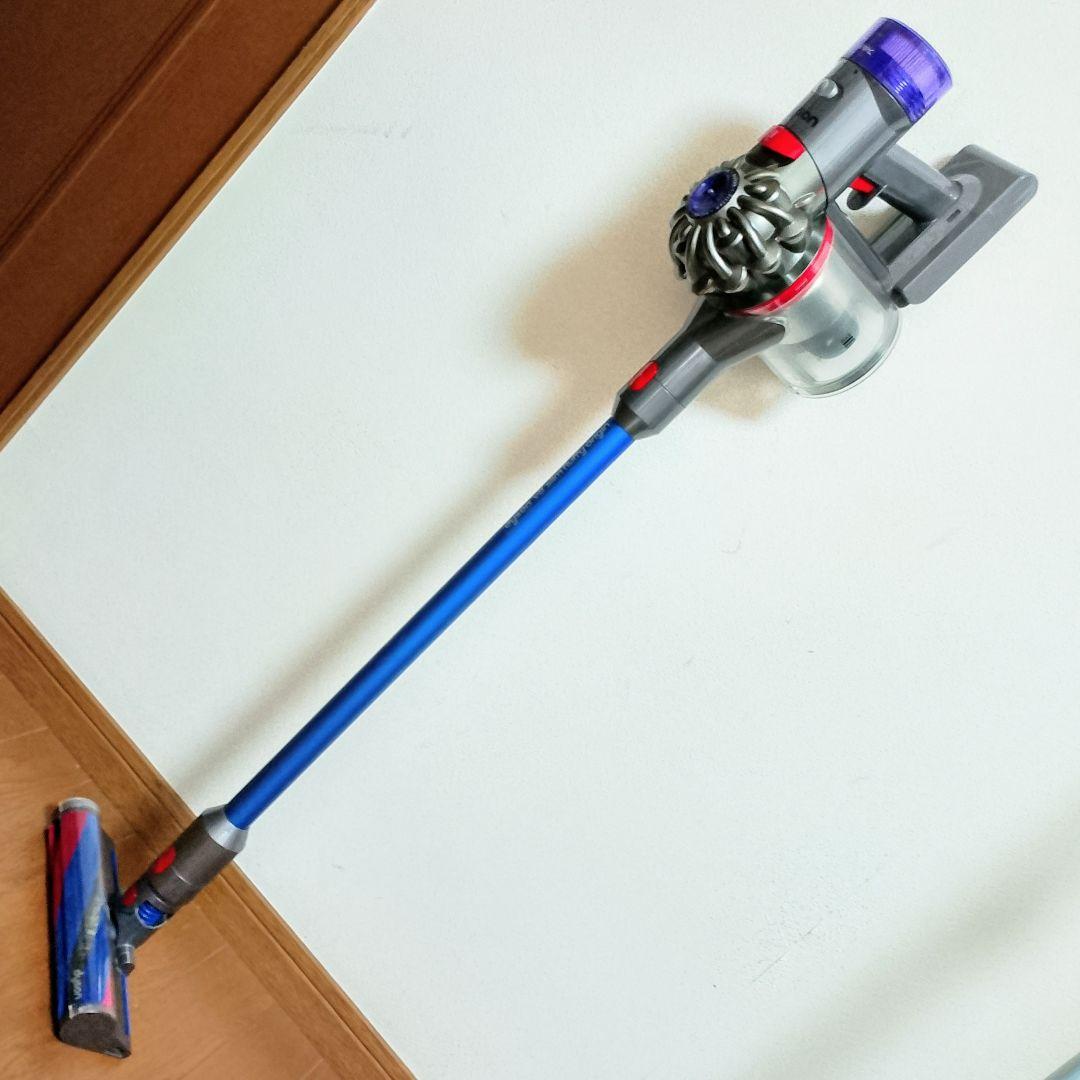 Dyson　V8 Slim Fluffy（SV10K）+ スタンド付き