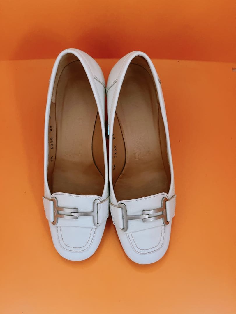 美品 フェラガモ salvatore ferragamo ヒールローファー