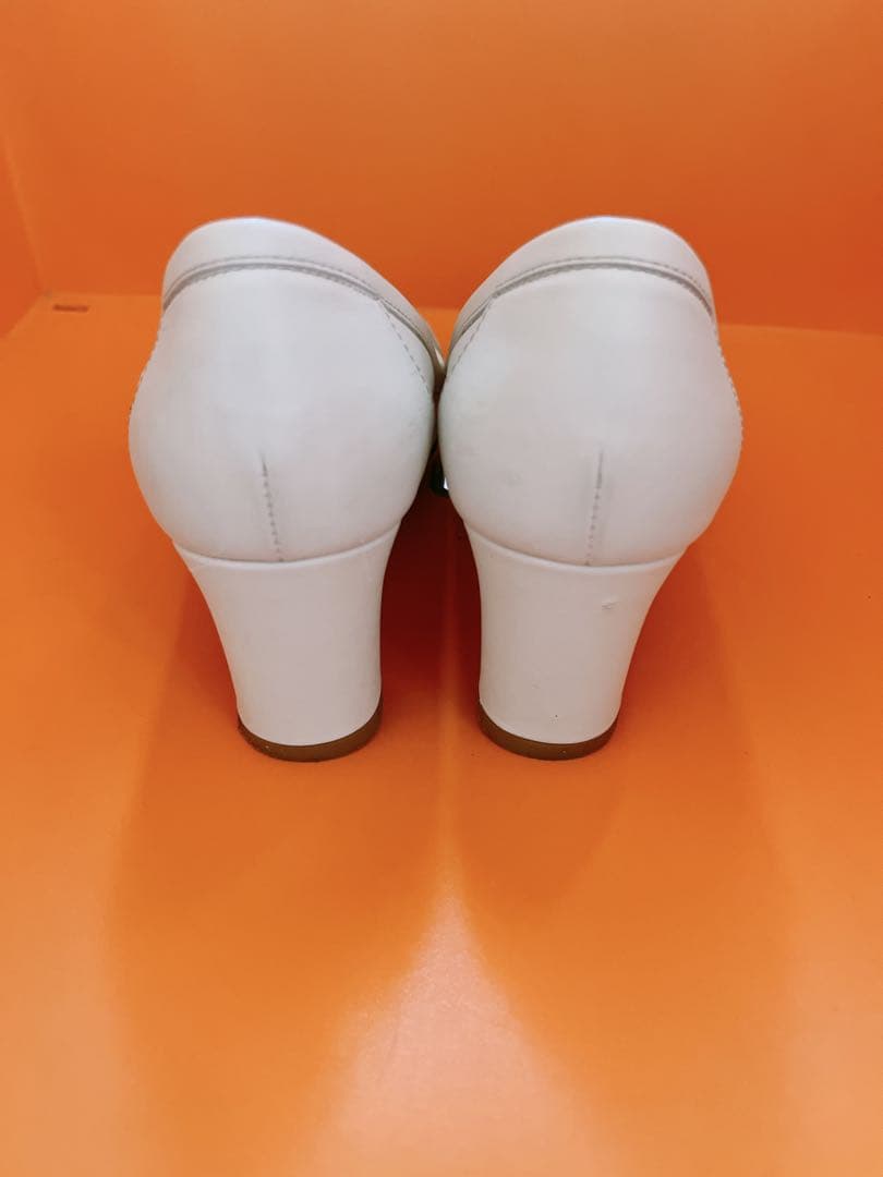 美品 フェラガモ salvatore ferragamo ヒールローファー