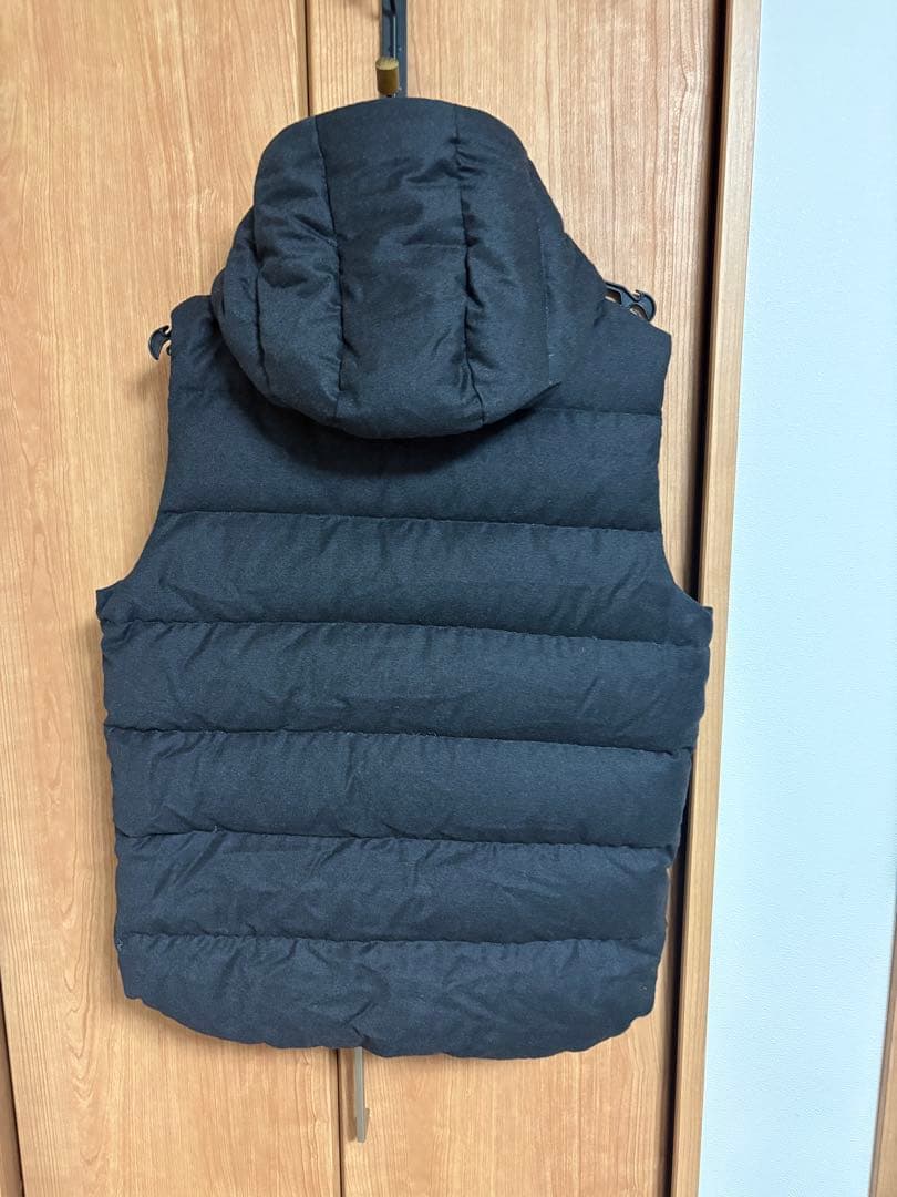 タトラス　フード付きダウンベスト グレー