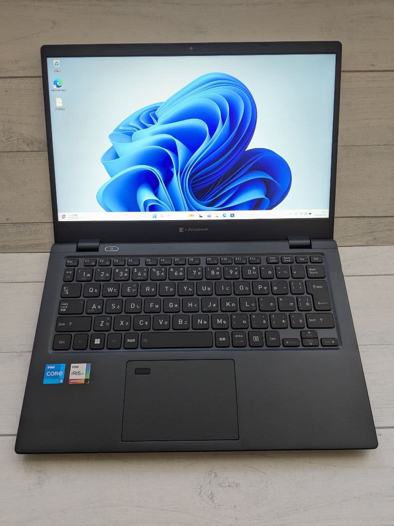 ③ Dynabook G83/KW 16GB 512GB SIM Office