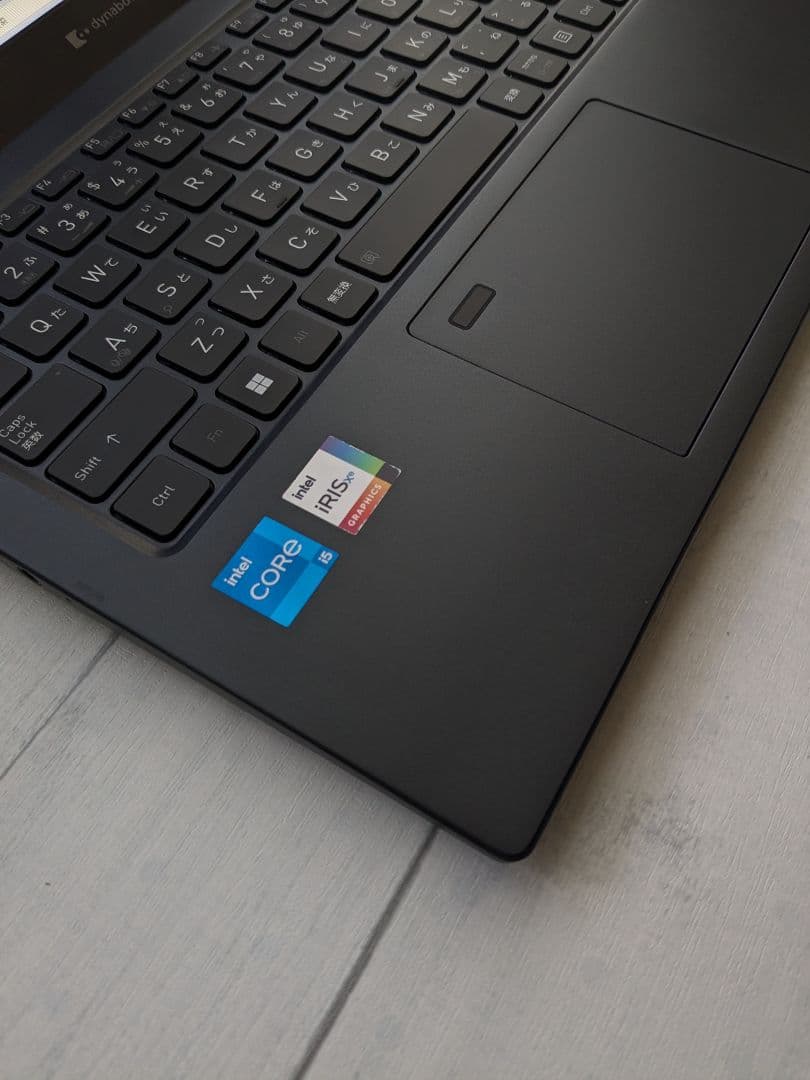 ③ Dynabook G83/KW 16GB 512GB SIM Office