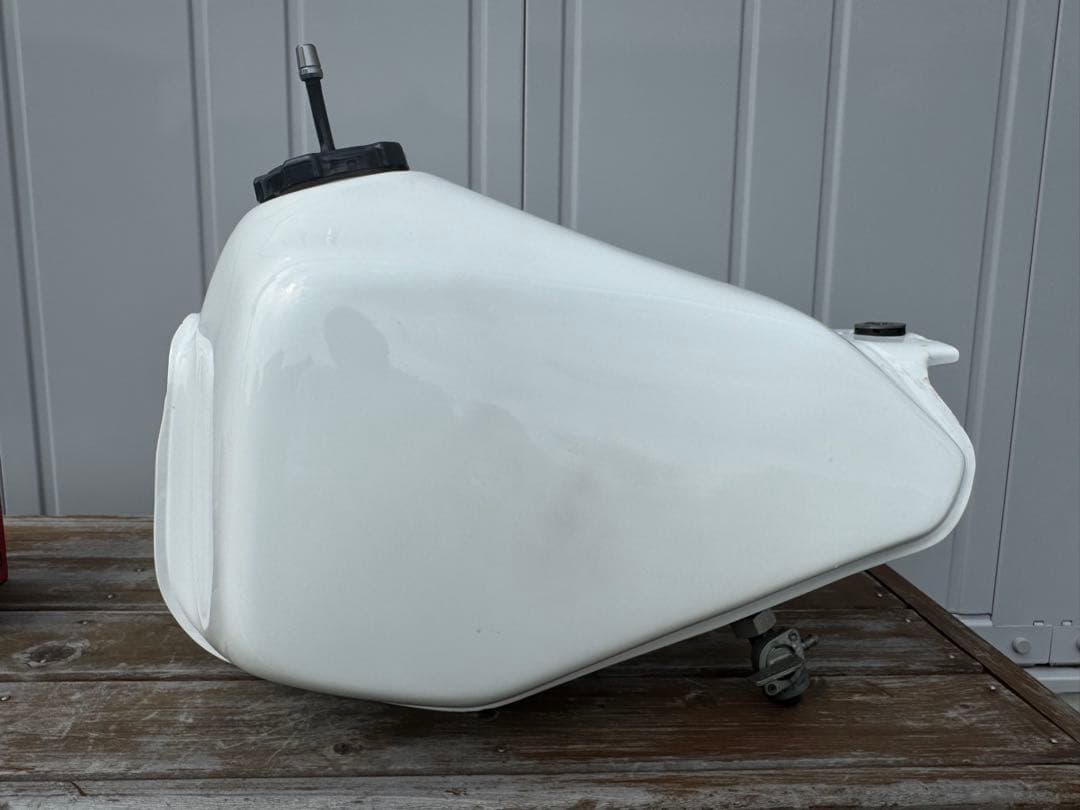 FTR223 ビッグタンク タンク容量 10L 加工済純正シート付き