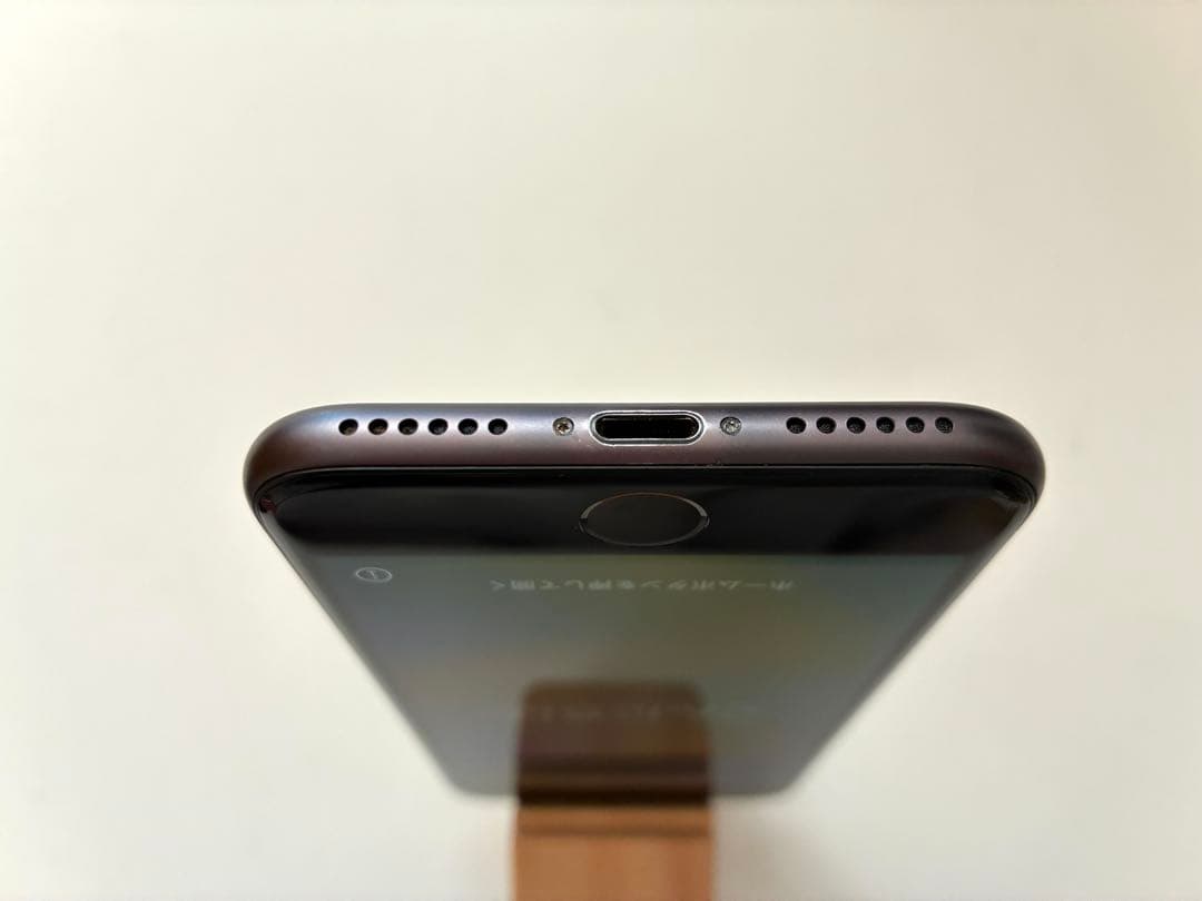 iPhone8 64GB 黒 docomo