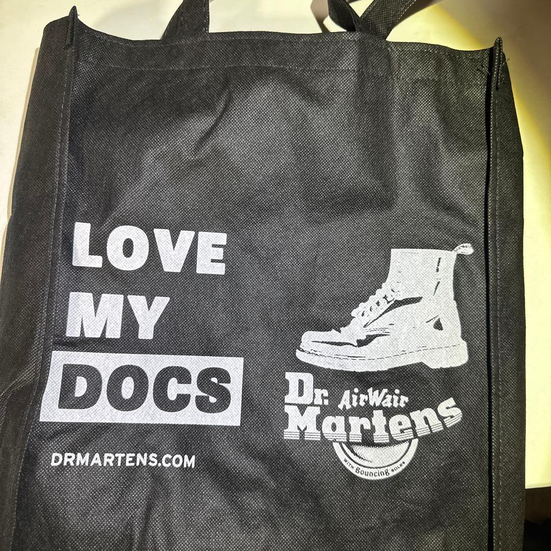 DR.MARTENS ドクターマーチン 11インチ サッチェルバッグ