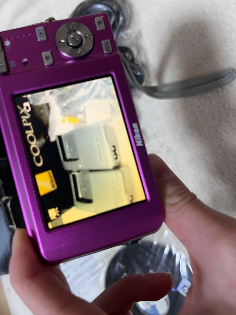 デジタルカメラ Nikon COOLPIX s520