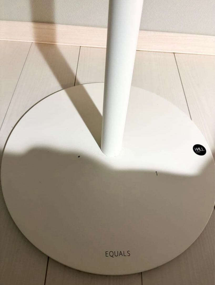 JVC チューナーレステレビ32インチ　wall スタンド