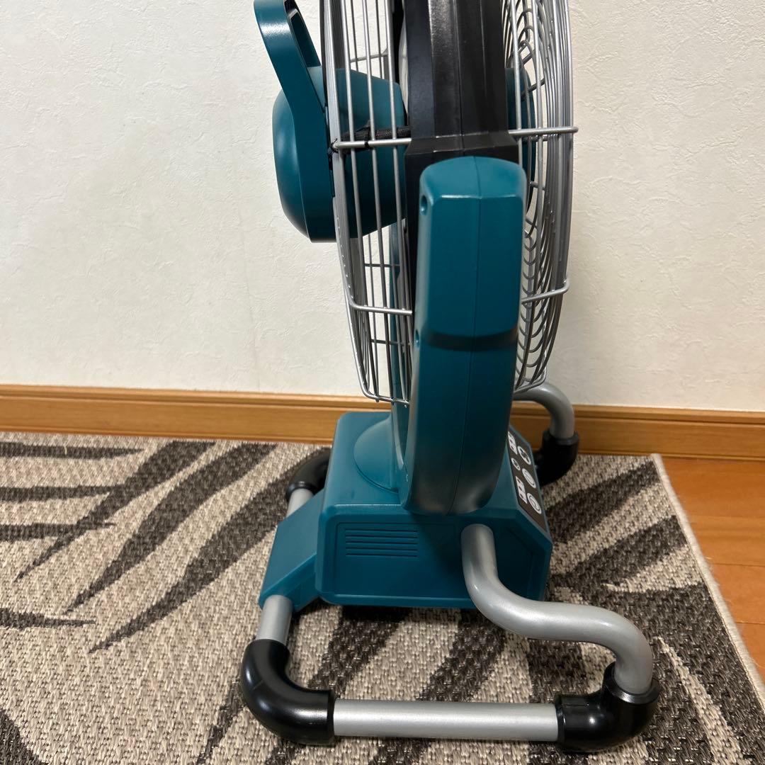 D*P様 Makita CF300D 扇風機本体