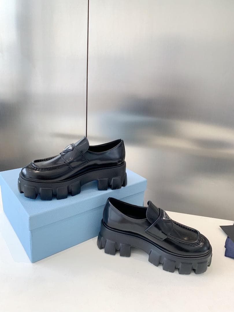 ✨極美品PRADA ブラック メリージェーン厚底シューズ♡23