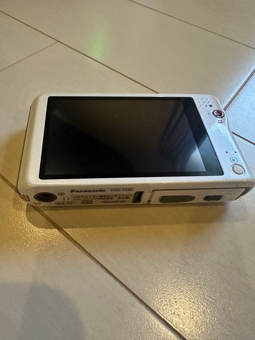 デジタルカメラ Panasonic LUMIX DMC-FX80