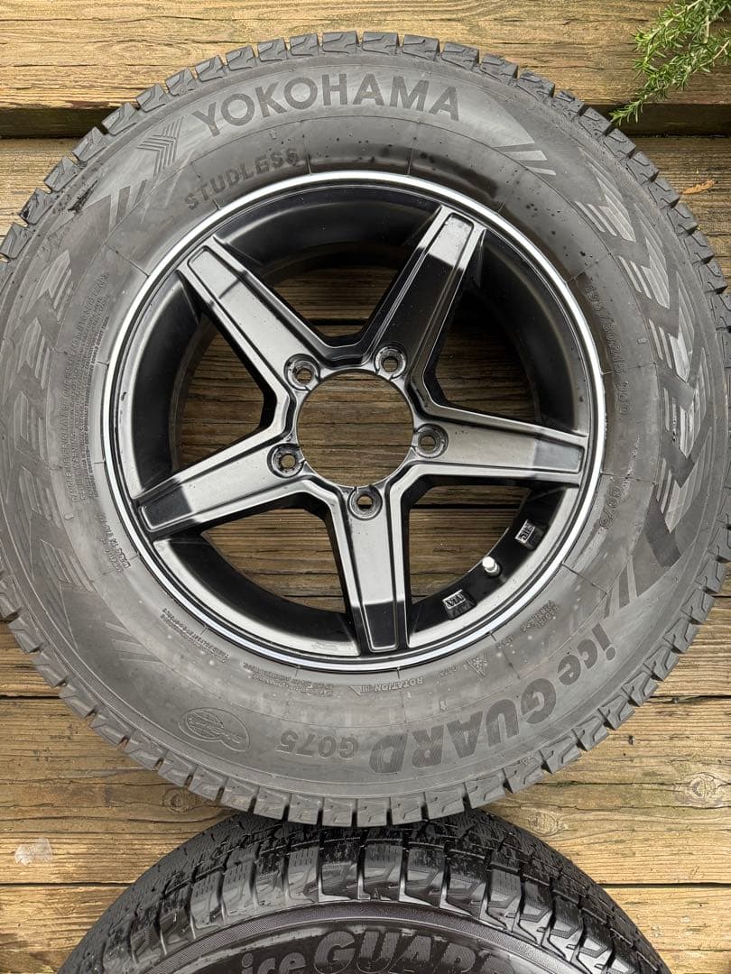 シエラ　2023年ice GUARD G075 195/80R15スタッドレス