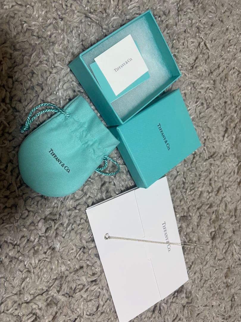 新品！美品！ティファニー　ハートネックレス