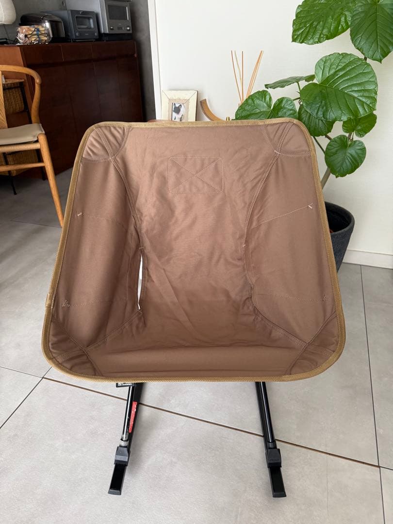 ヘリノックス タクティカルチェアワンコヨーテ&ロッキングフット