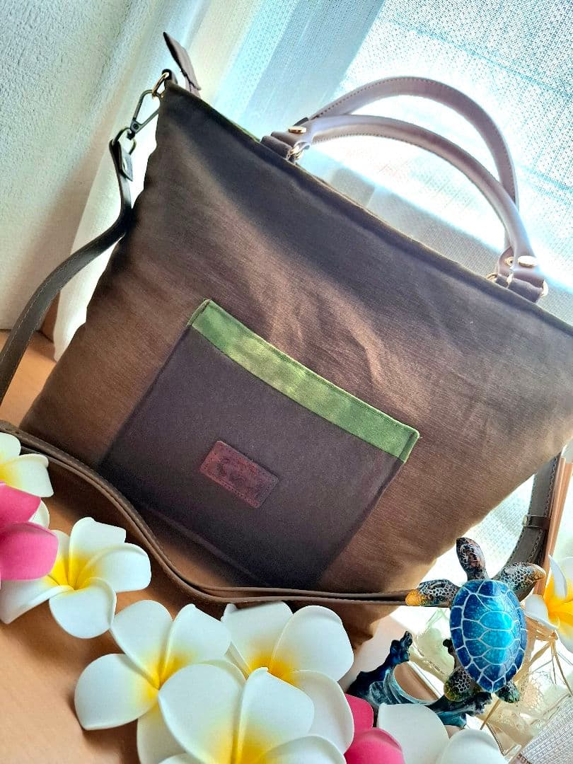 ハワイアンキルト　横長バッグ　2WAY　ファスナー付き　ホヌ