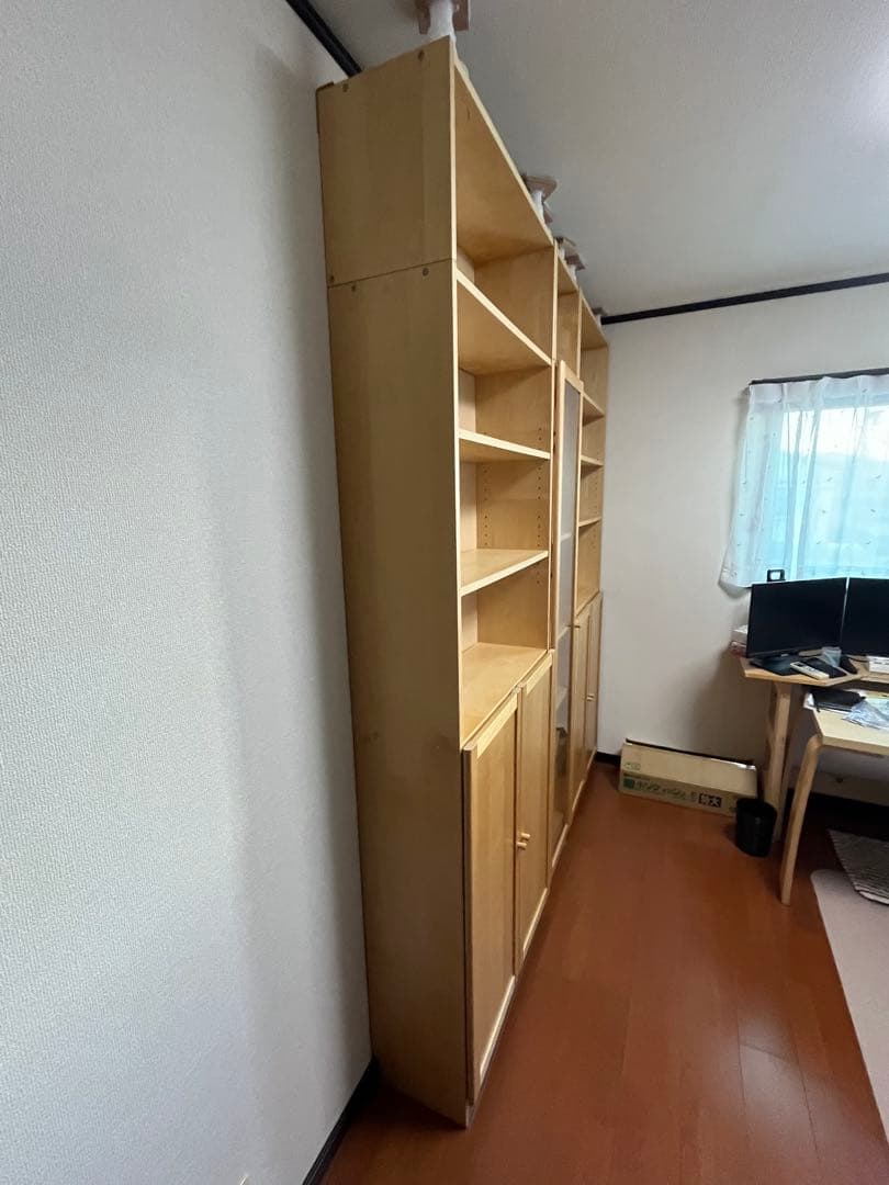 送料無料 イケア BILLY 本棚 扉付き　80×237×30 右ユニット