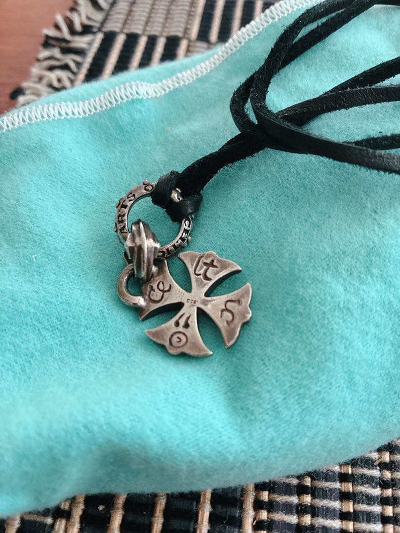 キ*ー様 シルバー クロスモチーフ ペンダント