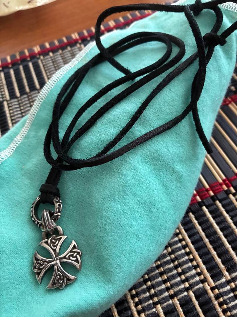 キ*ー様 シルバー クロスモチーフ ペンダント