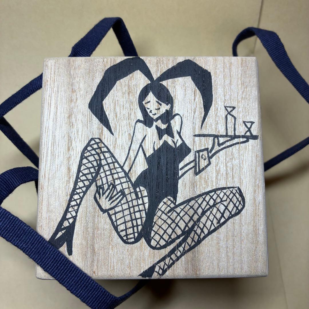 酒器 ぐい呑み 深見文紀 漫画織部 バニーガール