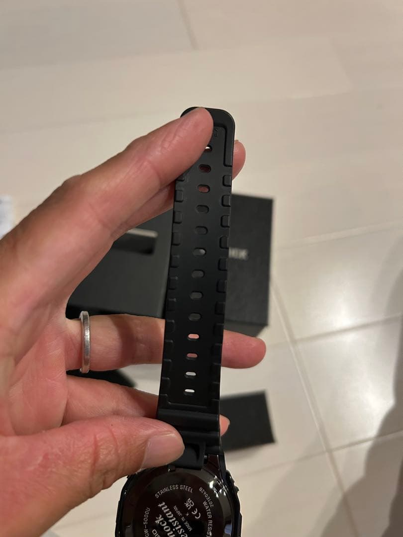 使用1・2回 CASIO G-SHOCK GW5000HS-1JF