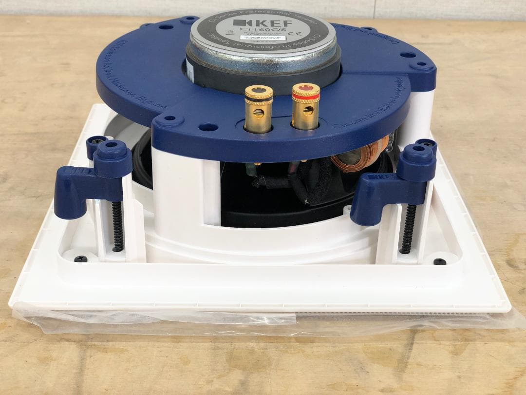 未使用品■KEF■壁埋め込み型スピーカー　Ci160QS　箱無し★ゆうパック