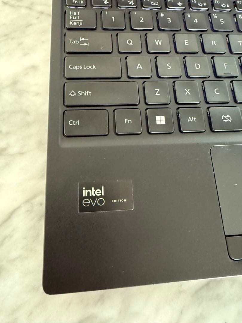 FMV LIFEBOOK U90J3B 黒 箱無し　アダプター有り