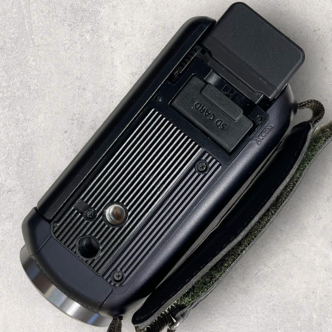 美品 Panasonic フルHDビデオカメラ【HC-V520M】パナソニック