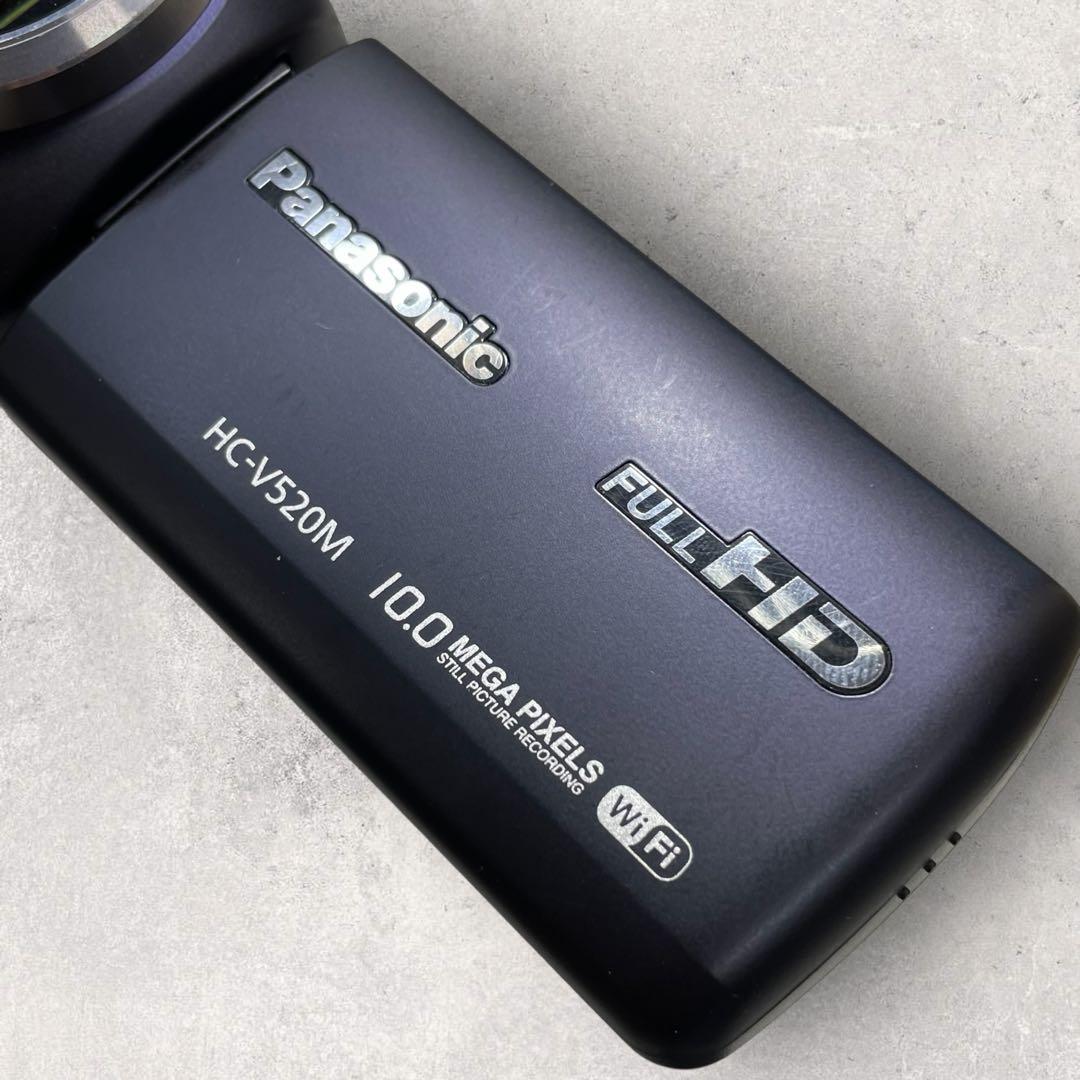 美品 Panasonic フルHDビデオカメラ【HC-V520M】パナソニック