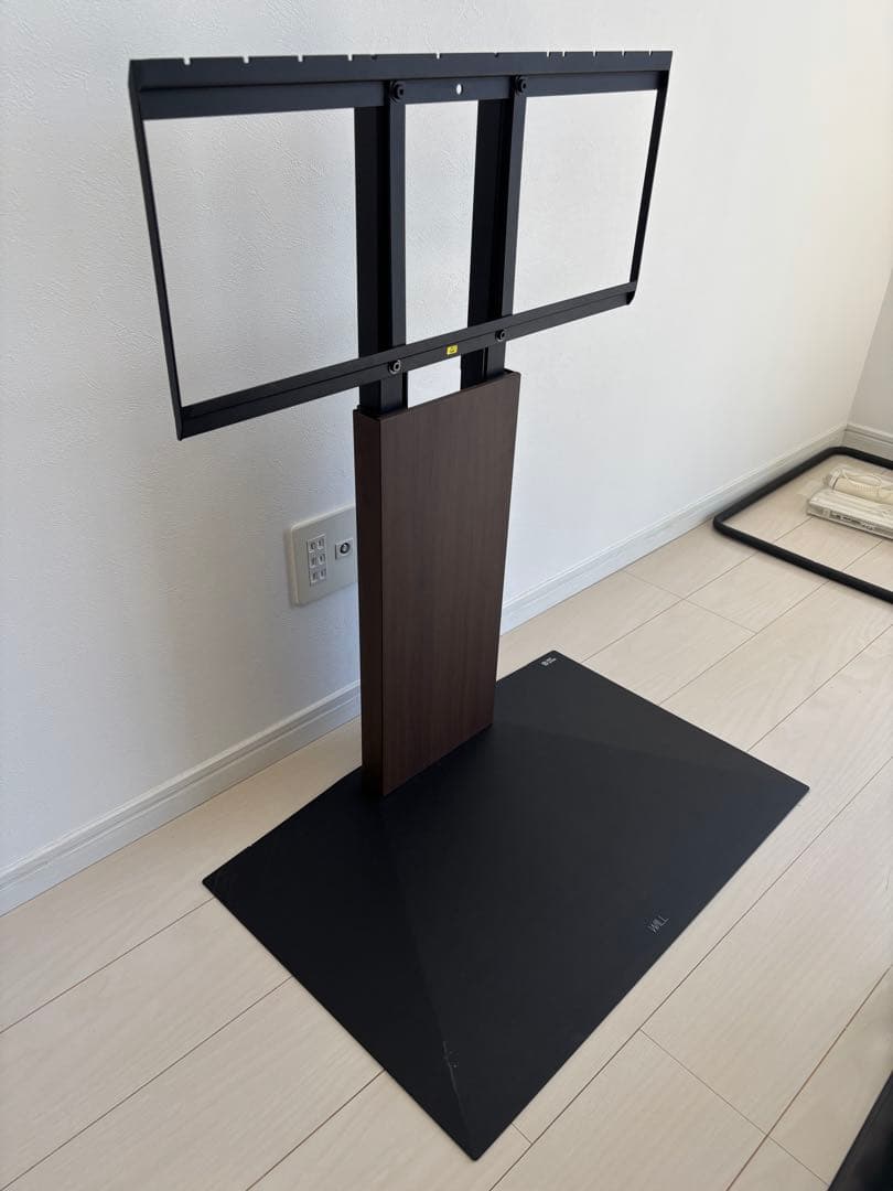 WALL V3ロータイプ⭐︎インテリアTVスタンド