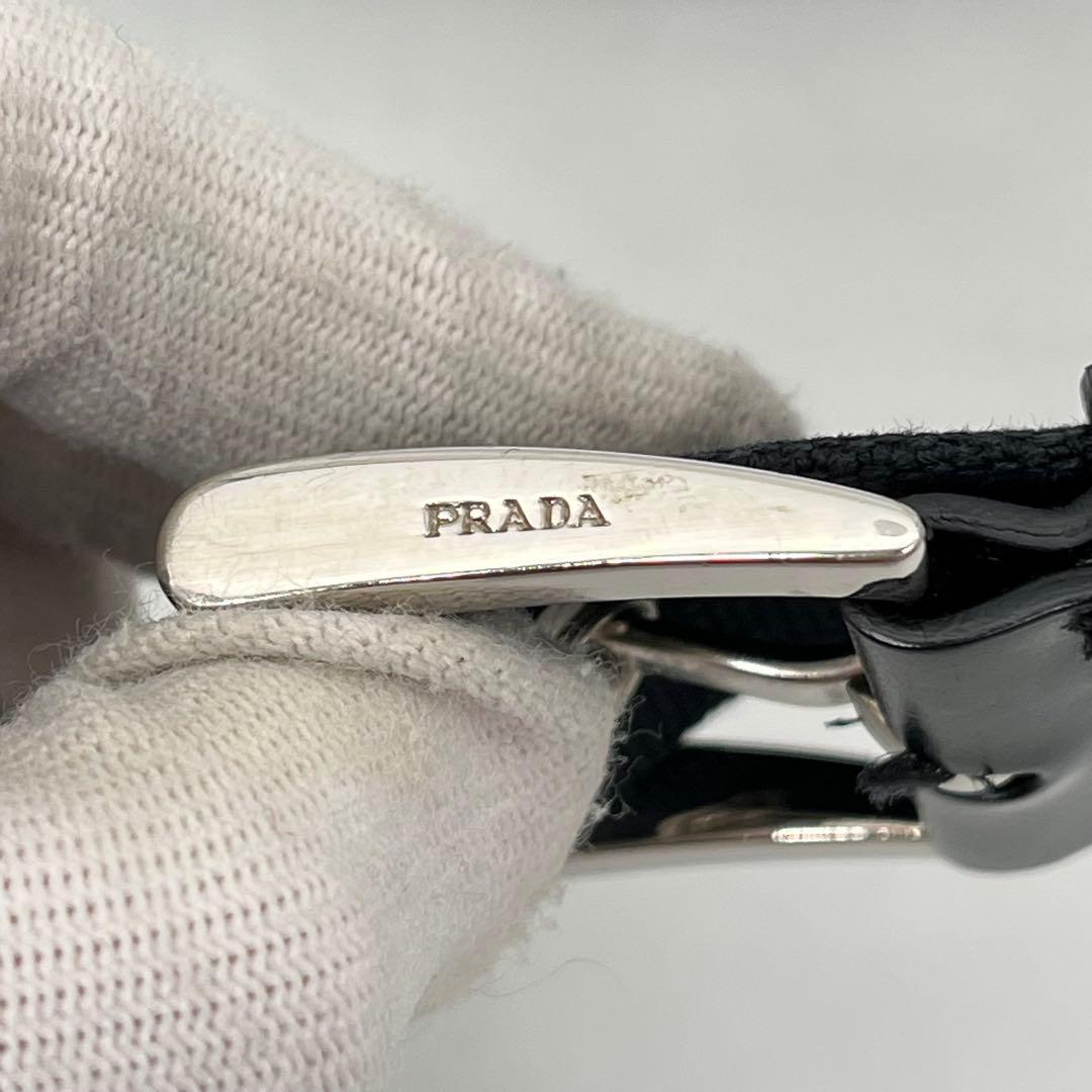 PRADA ショルダーバッグ 斜めがけ トライアングルロゴ テスートナイロン 黒