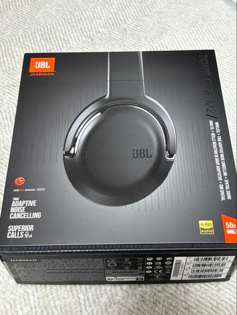 JBL Tour One M2 ワイヤレスヘッドホン