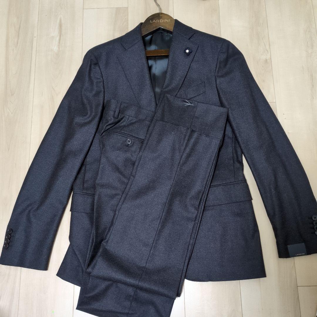 LARDINI ビジネススーツ