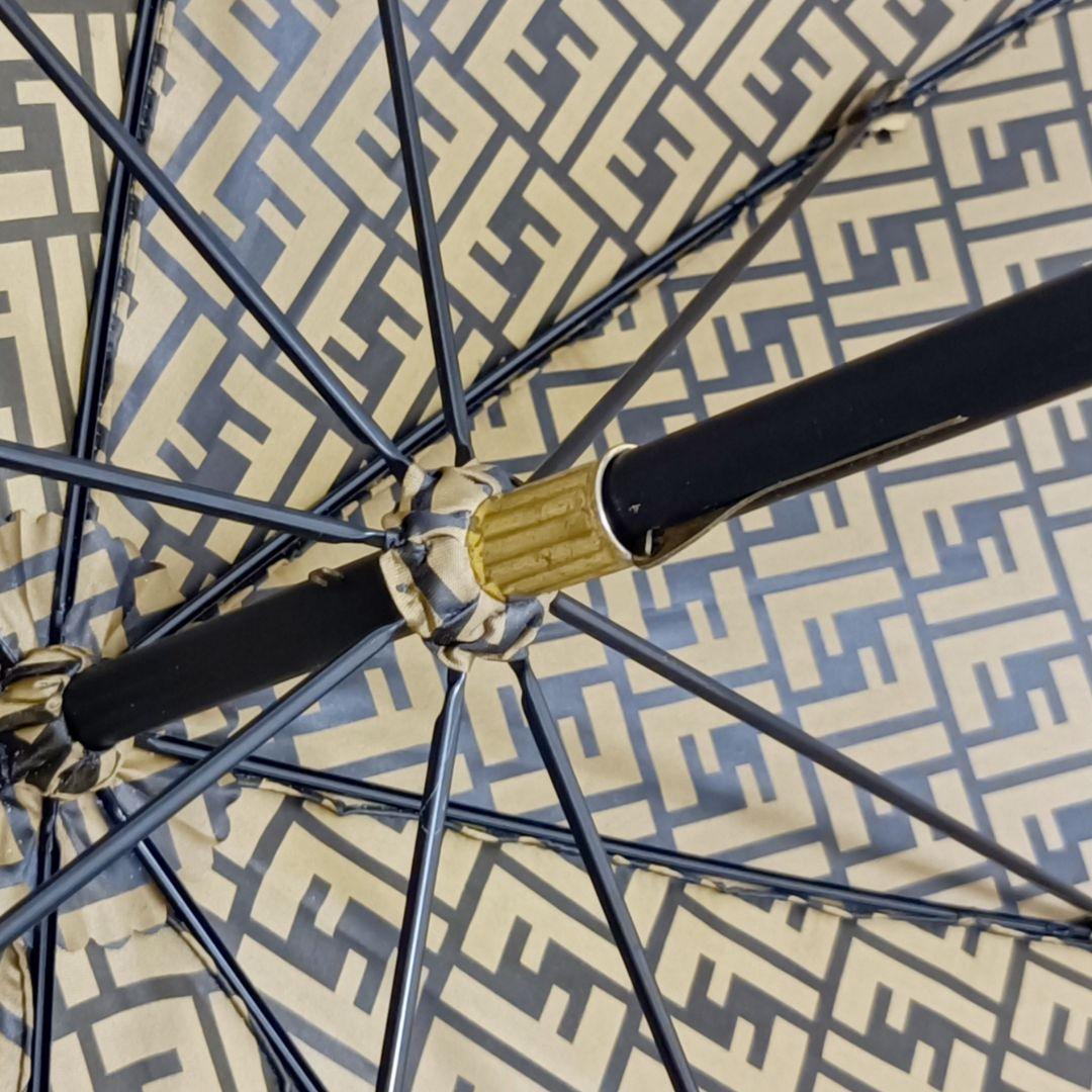 美品FENDI フェンディズッカ FF 高級 傘 ブラウン ゴールド イタリア製