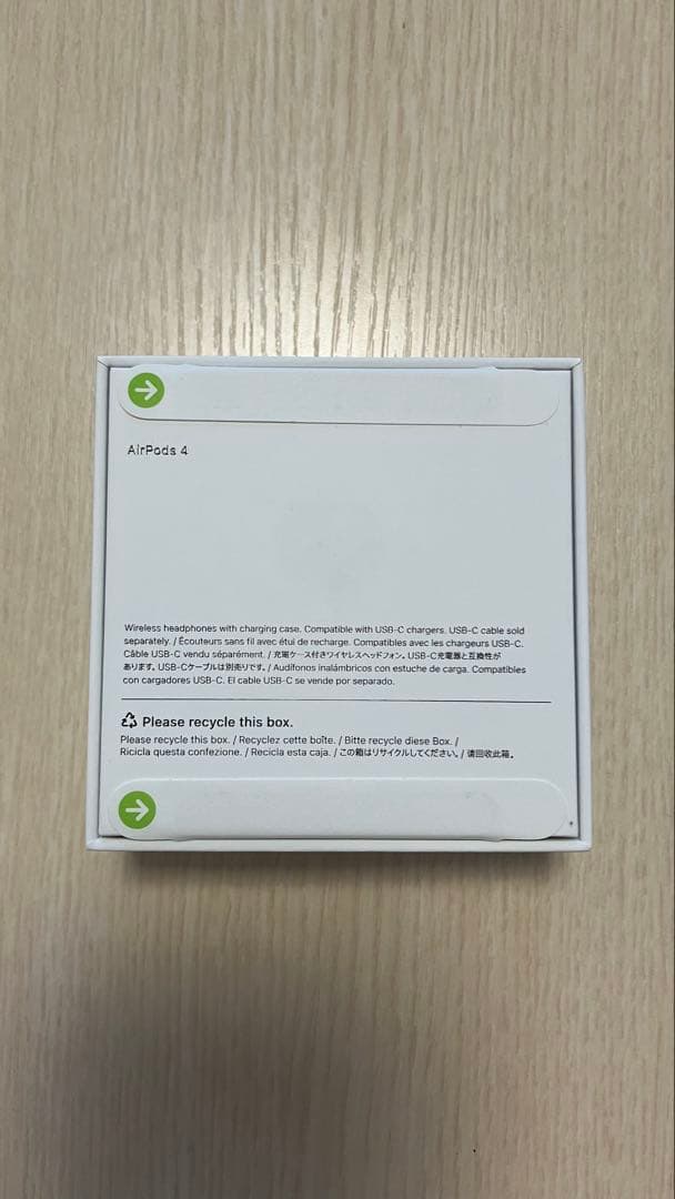 AirPods 4 本体 充電ケース付き