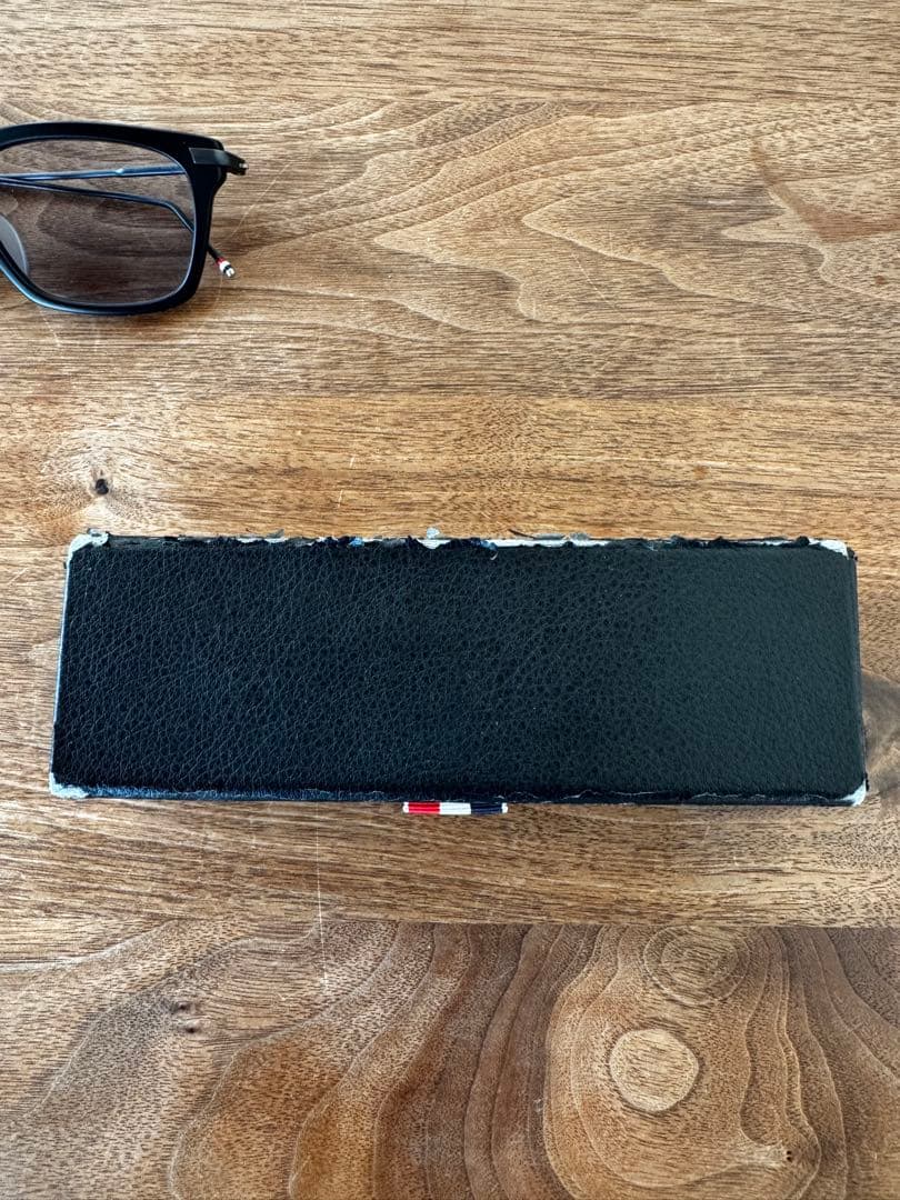 (生産終了）THOM BROWNE TB-701マットブラック　トムブラウン