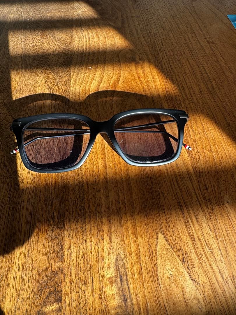 (生産終了）THOM BROWNE TB-701マットブラック　トムブラウン