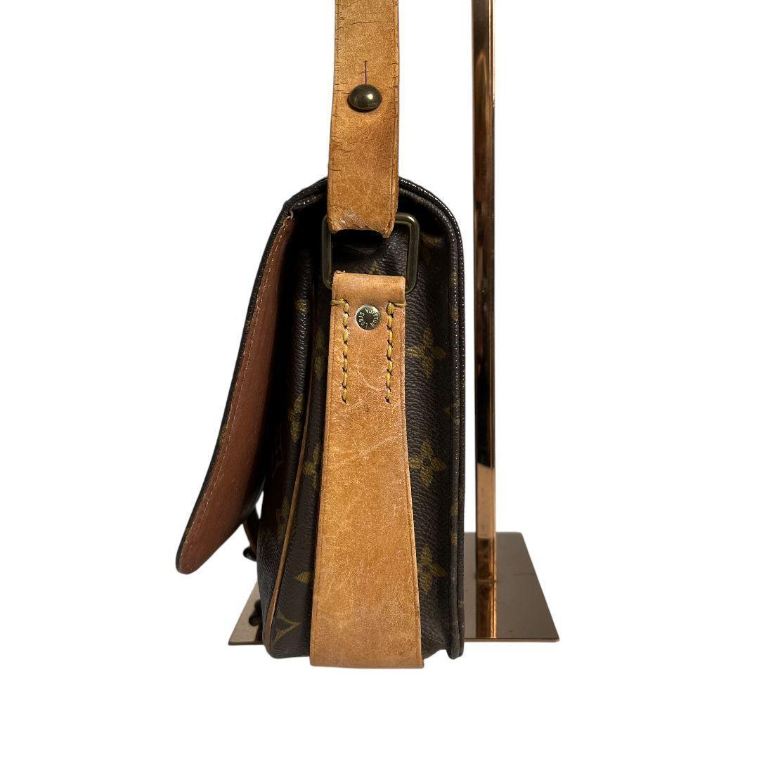 【クロスボディ】カルトシエールMM　ルイヴィトン　モノグラム　ショルダーバッグ