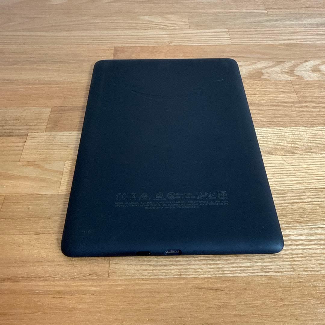 Kindle Paperwhite (32GB)6.8インチ広告なし