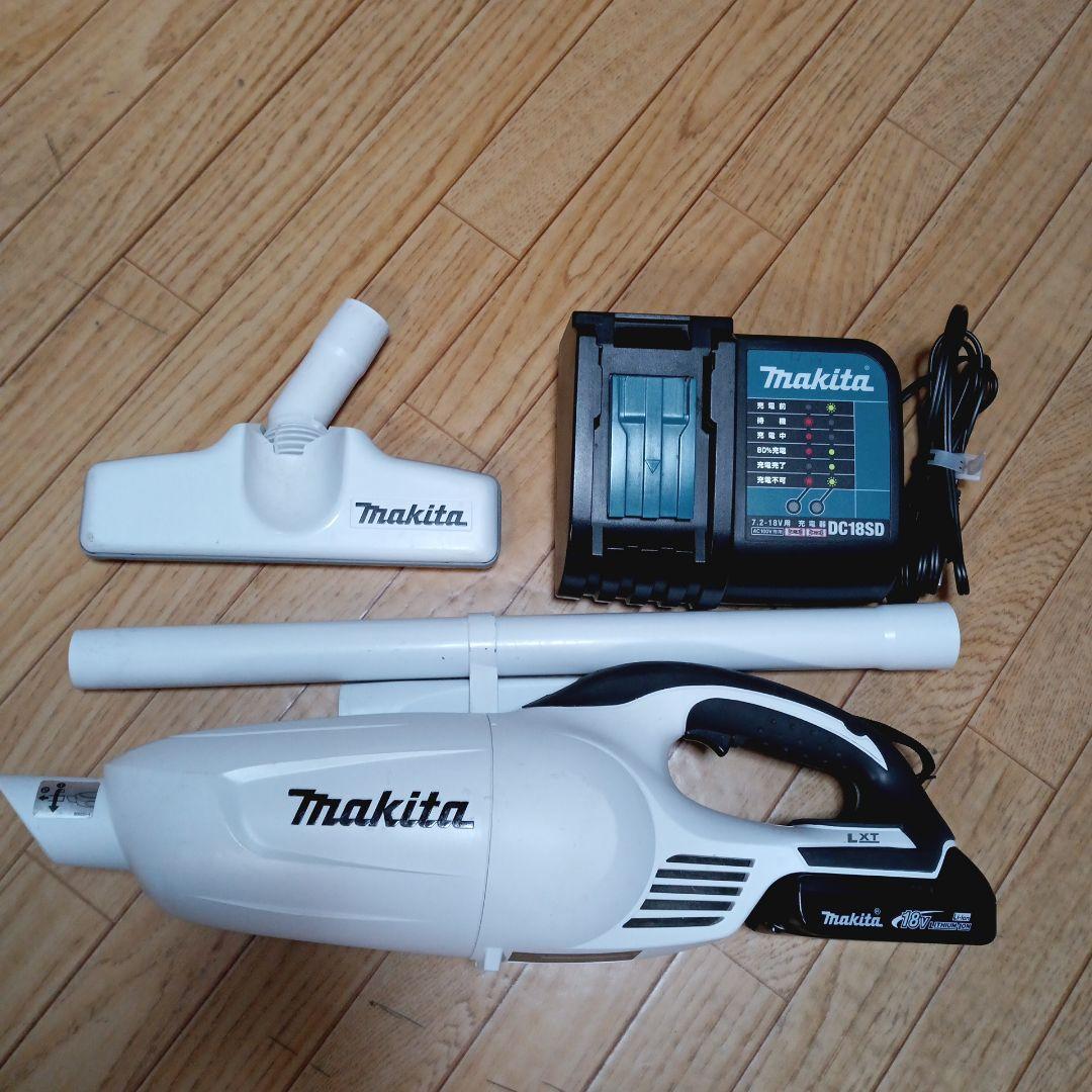 マキタ18V充電式クリーナ　CL180FD 純正バッテリーと純正充電器付