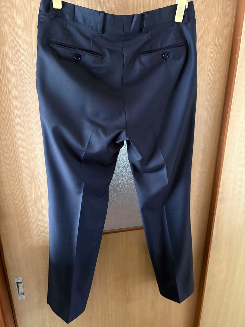 【美品】LARDINI ラルディーニ スーツ 46 ネイビー