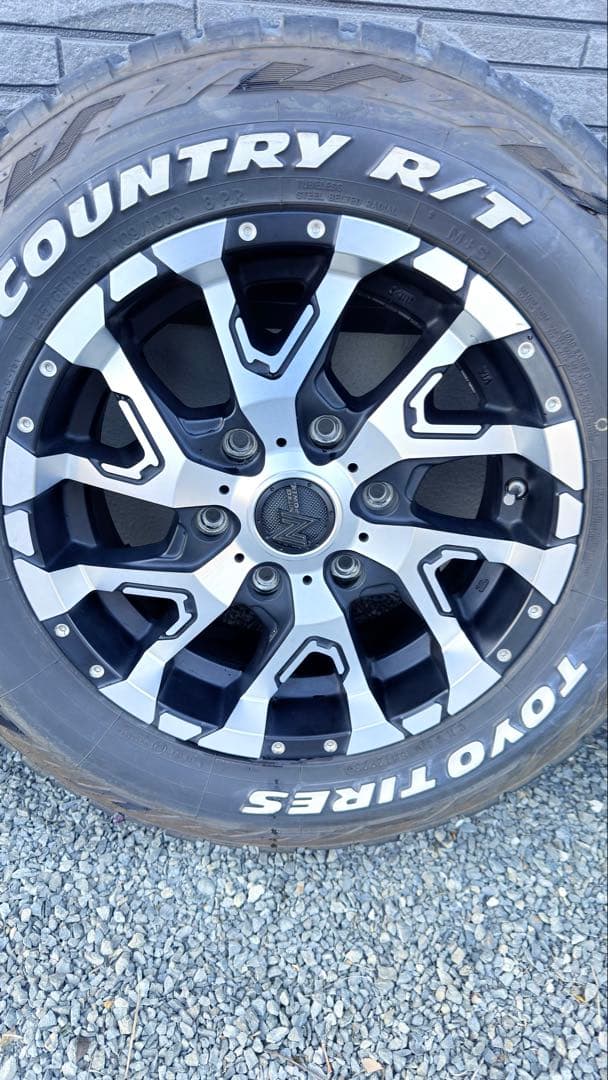 Revo専用 TOYO OPEN COUNTRY R/T 16インチタイヤセット