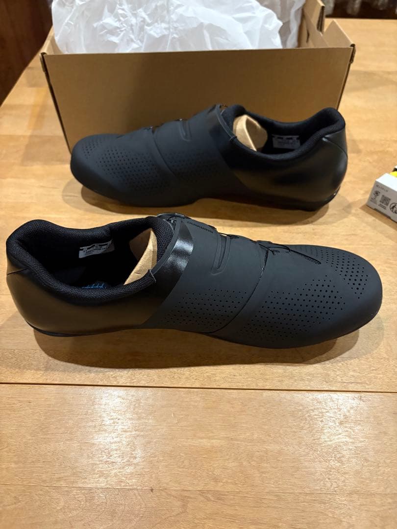 シマノ(SHIMANO)SH-RC302 サイズ41(25.8cm) ブラック