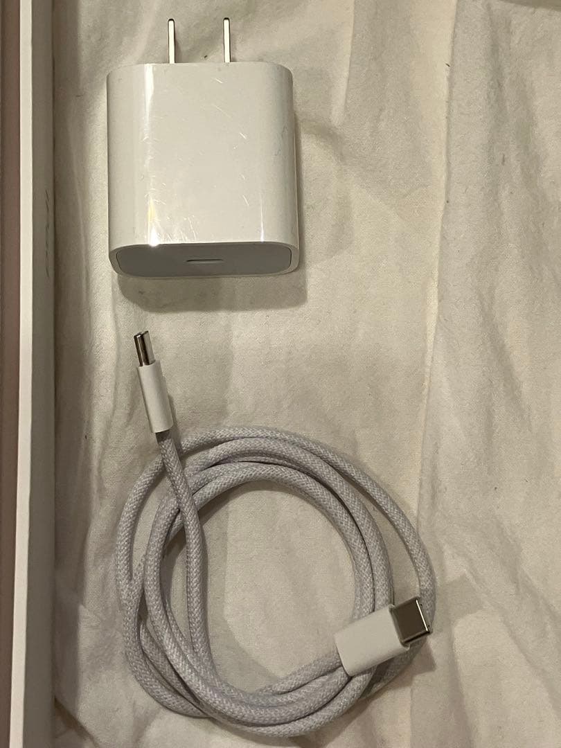 iPad(A16)128GB W i-F i シルバー