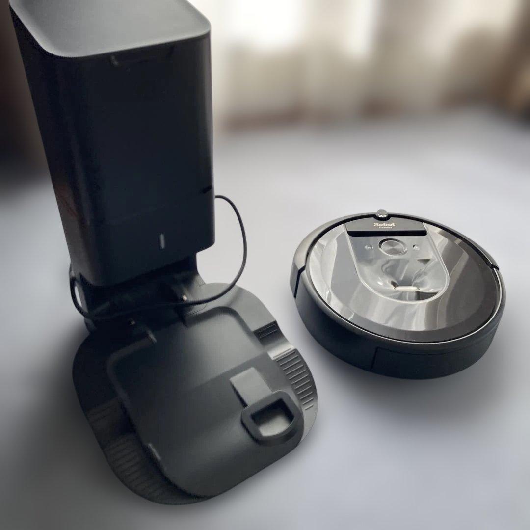 Roomba ロボット掃除機 i7+