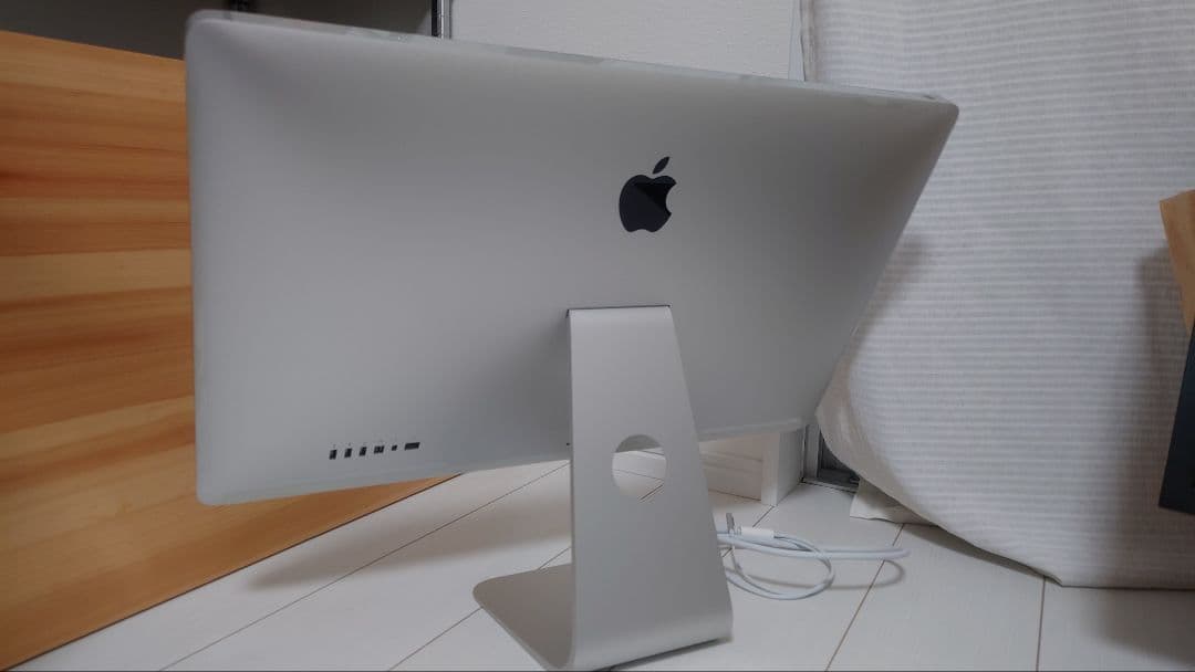 ディスプレイ・モニター本体 Apple Thunderbolt Display A1407