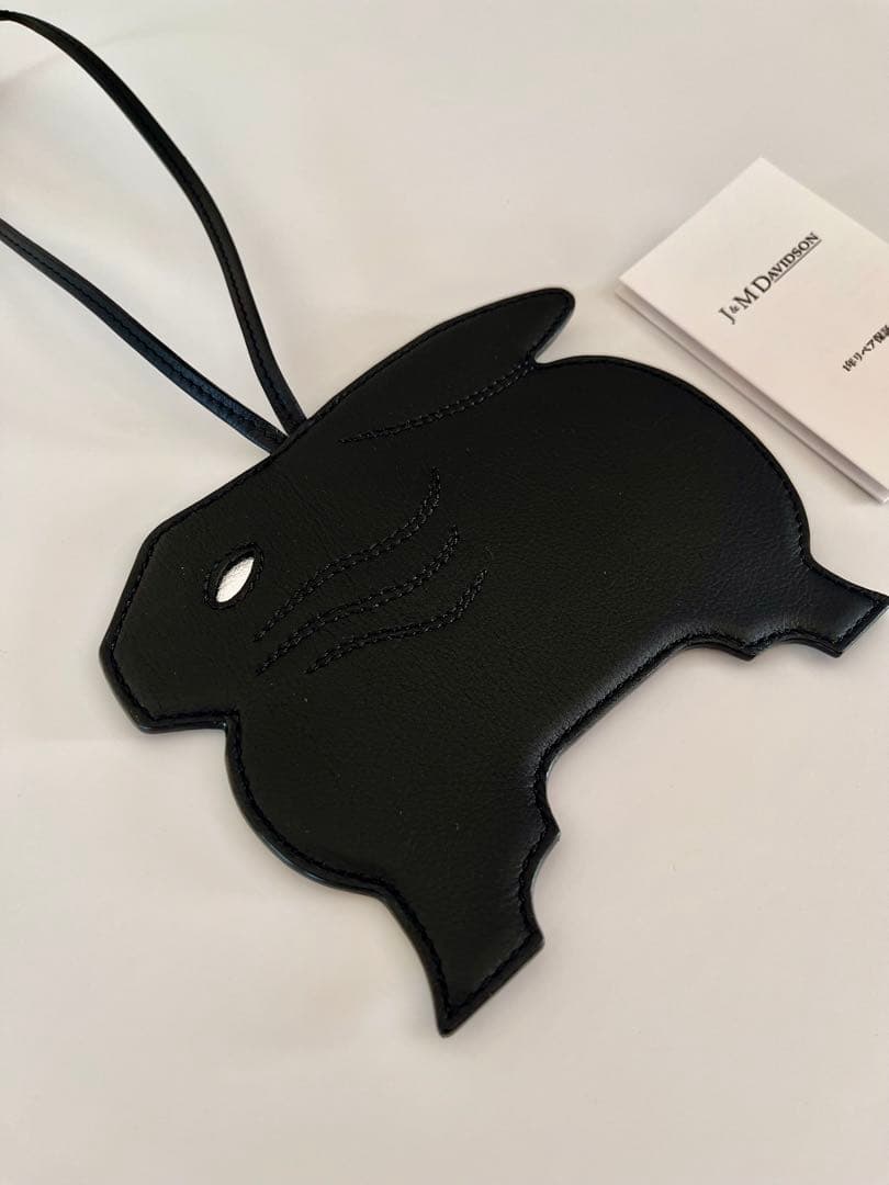 新品 J &M DAVIDSON バニーチャーム カードケース