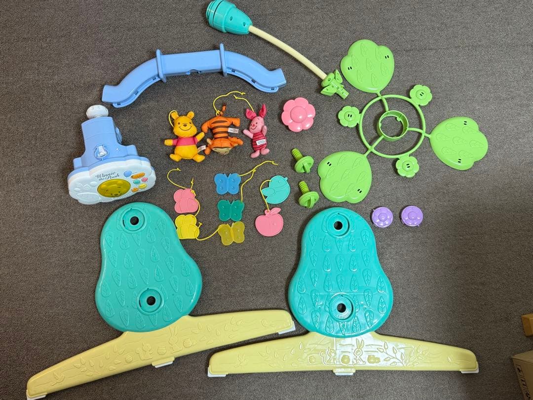 【新型】プーメリー　えらべる回転6WAYジムにへんしんメリープラスくまのプーさん